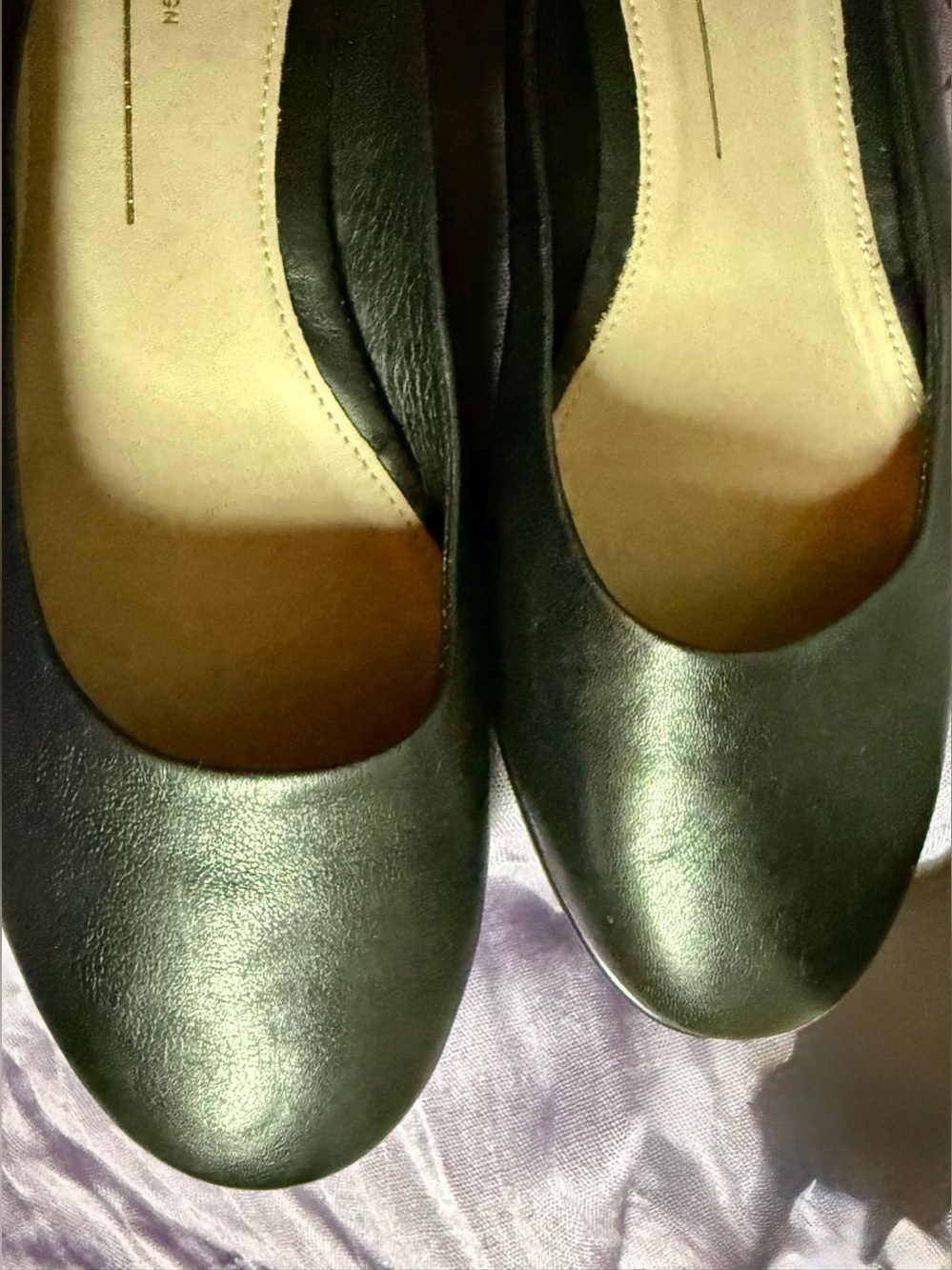 Like new Ecco ( made in Denmark) round toe flats.. NWOT!